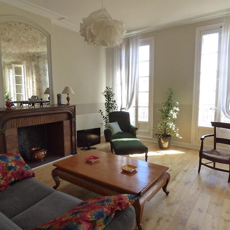 Roussy Nimes Romaine Dış mekan fotoğraf